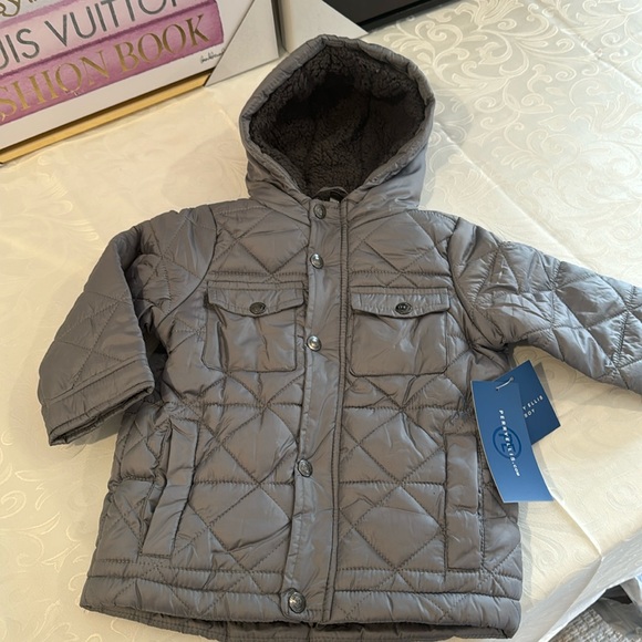 Perry Ellis Diamond Quilt Cire Faux Shearling Lined Jacket - Picture 4 of 9